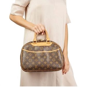 Authentic Louis Vuitton Deauville